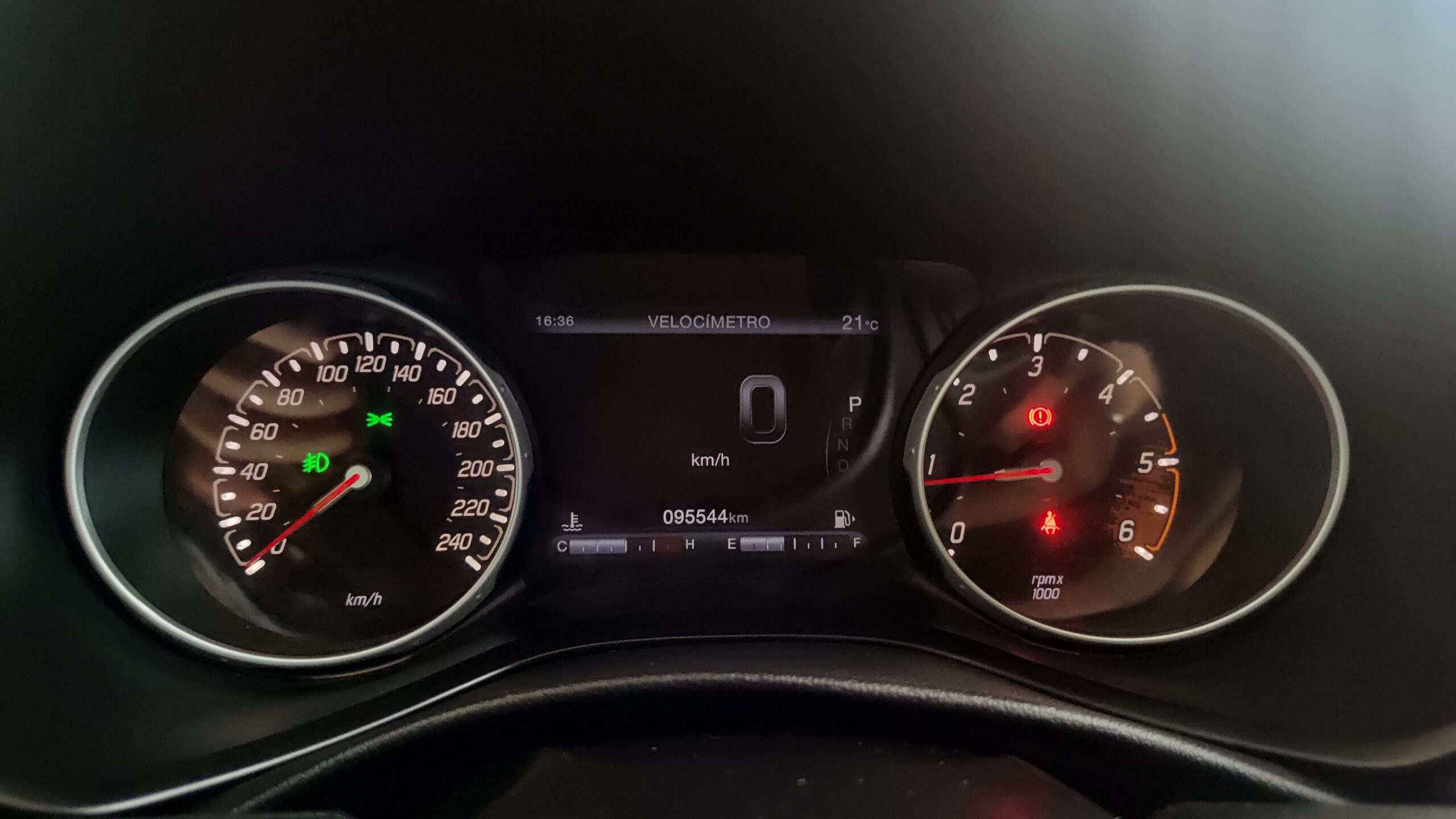 Fiat Toro - 2.0 16V TURBO DIESEL VOLCANO 4WD AT9