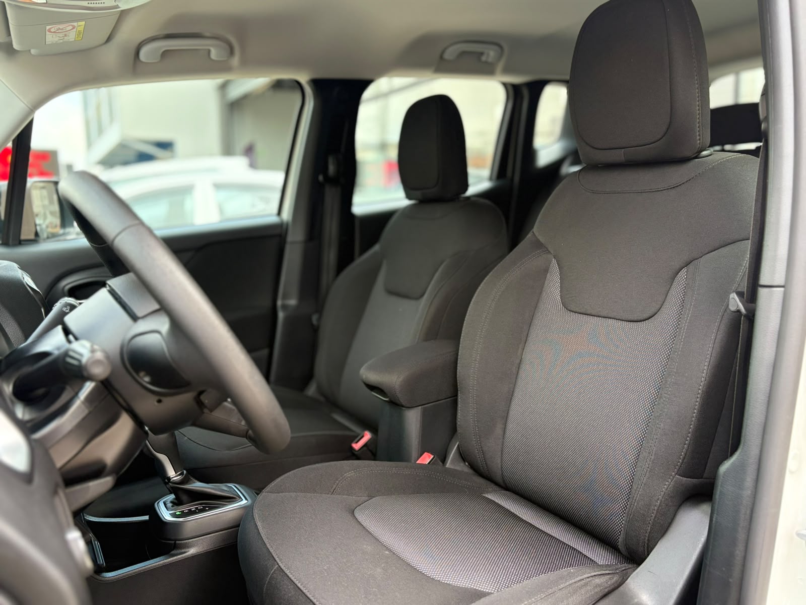 Jeep Renegade - 1.8 16V FLEX 4P AUTOMÁTICO