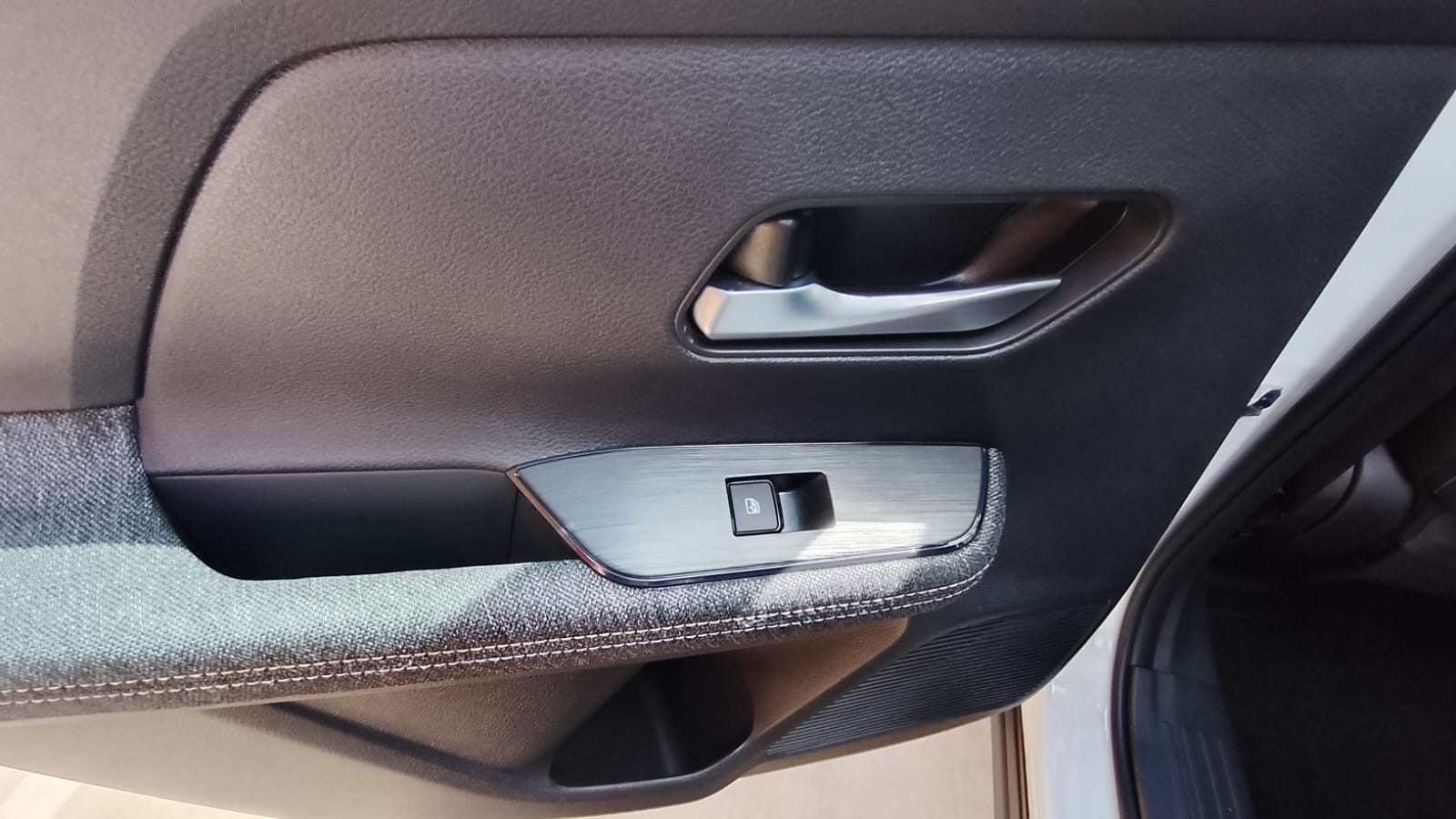 Nissan Kicks - 1.0  TURBO FLEX PLATINUM DCT