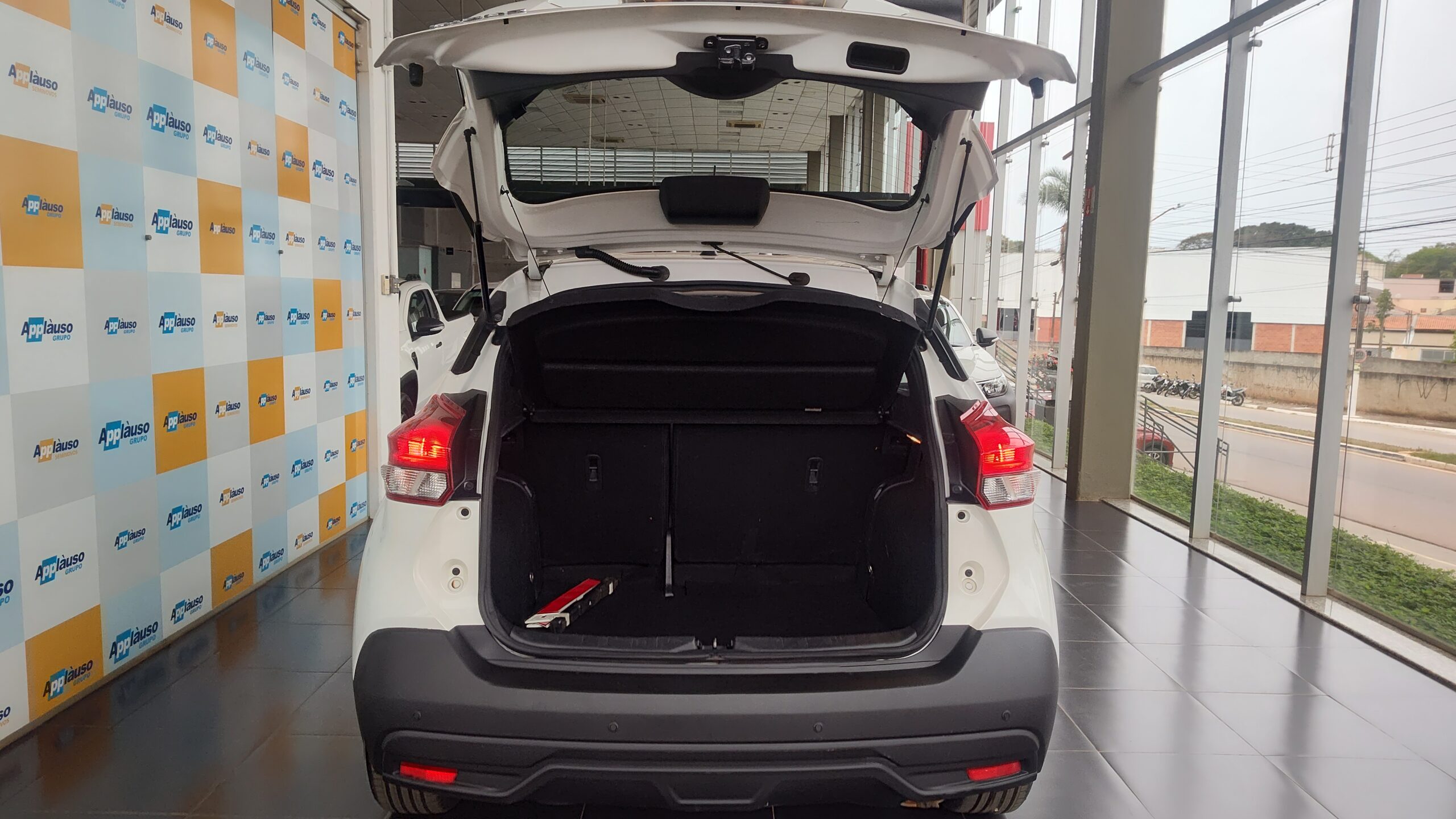 Nissan Kicks - 1.6 16V FLEXSTART S DIRECT 4P XTRONIC