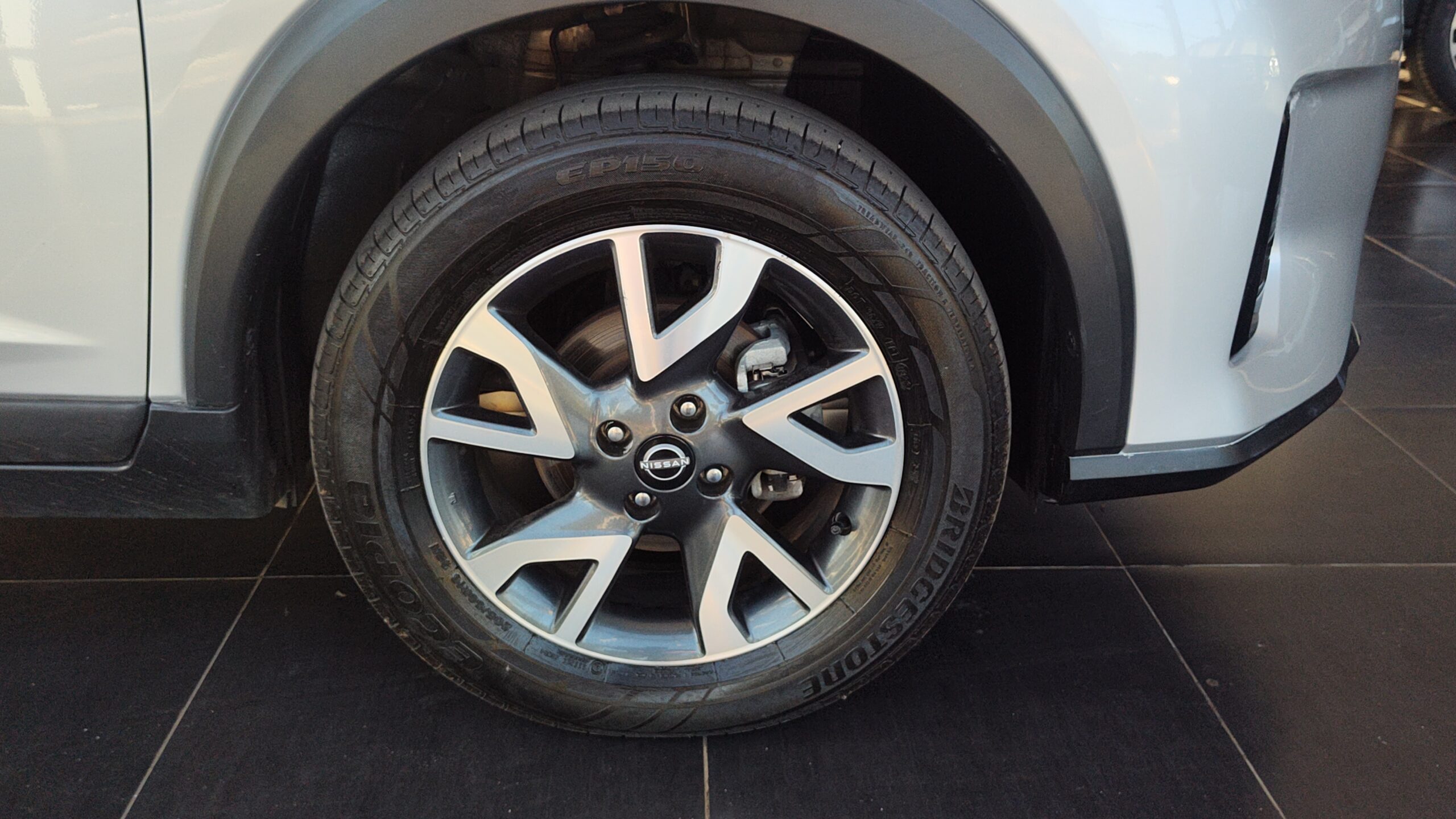 Nissan Kicks - 1.6 16V FLEXSTART SENSE XTRONIC