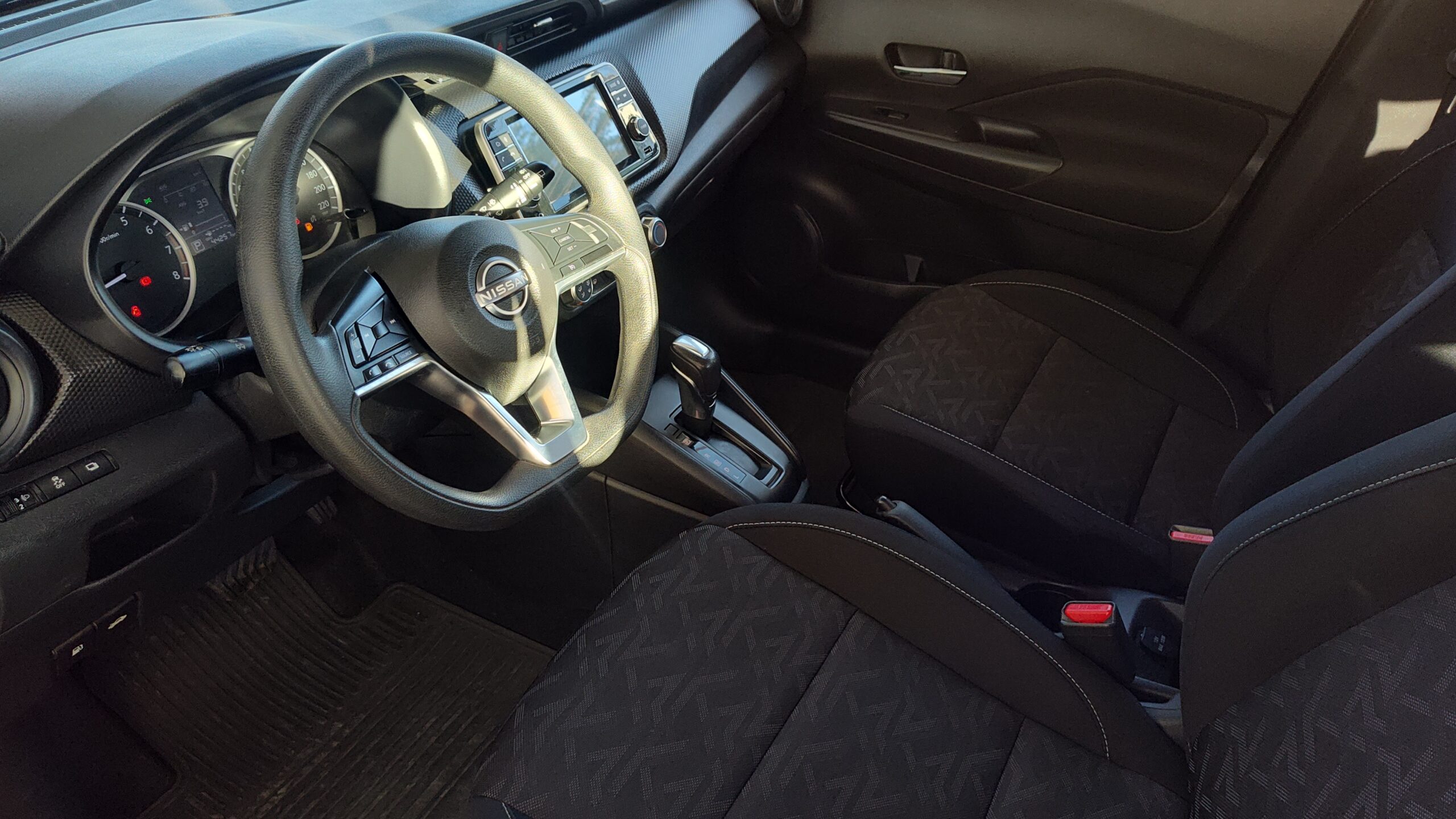 Nissan Kicks - 1.6 16V FLEXSTART SENSE XTRONIC