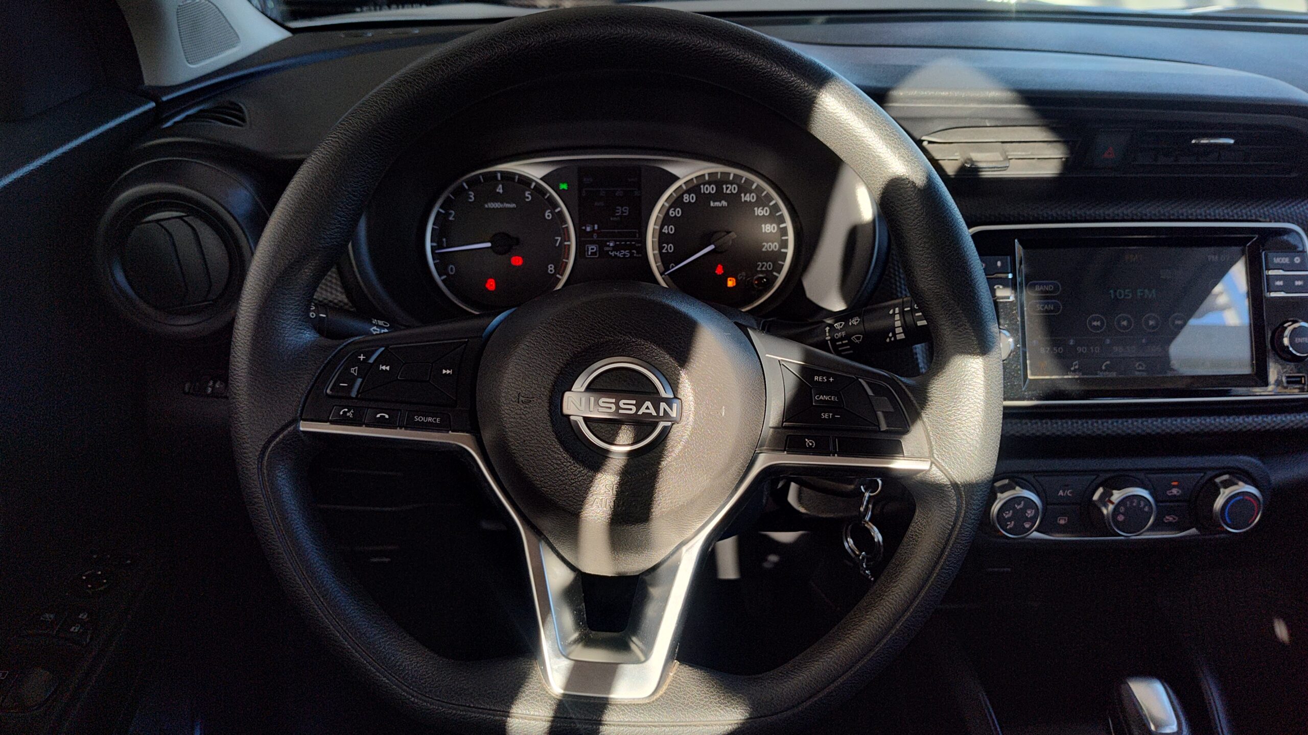 Nissan Kicks - 1.6 16V FLEXSTART SENSE XTRONIC