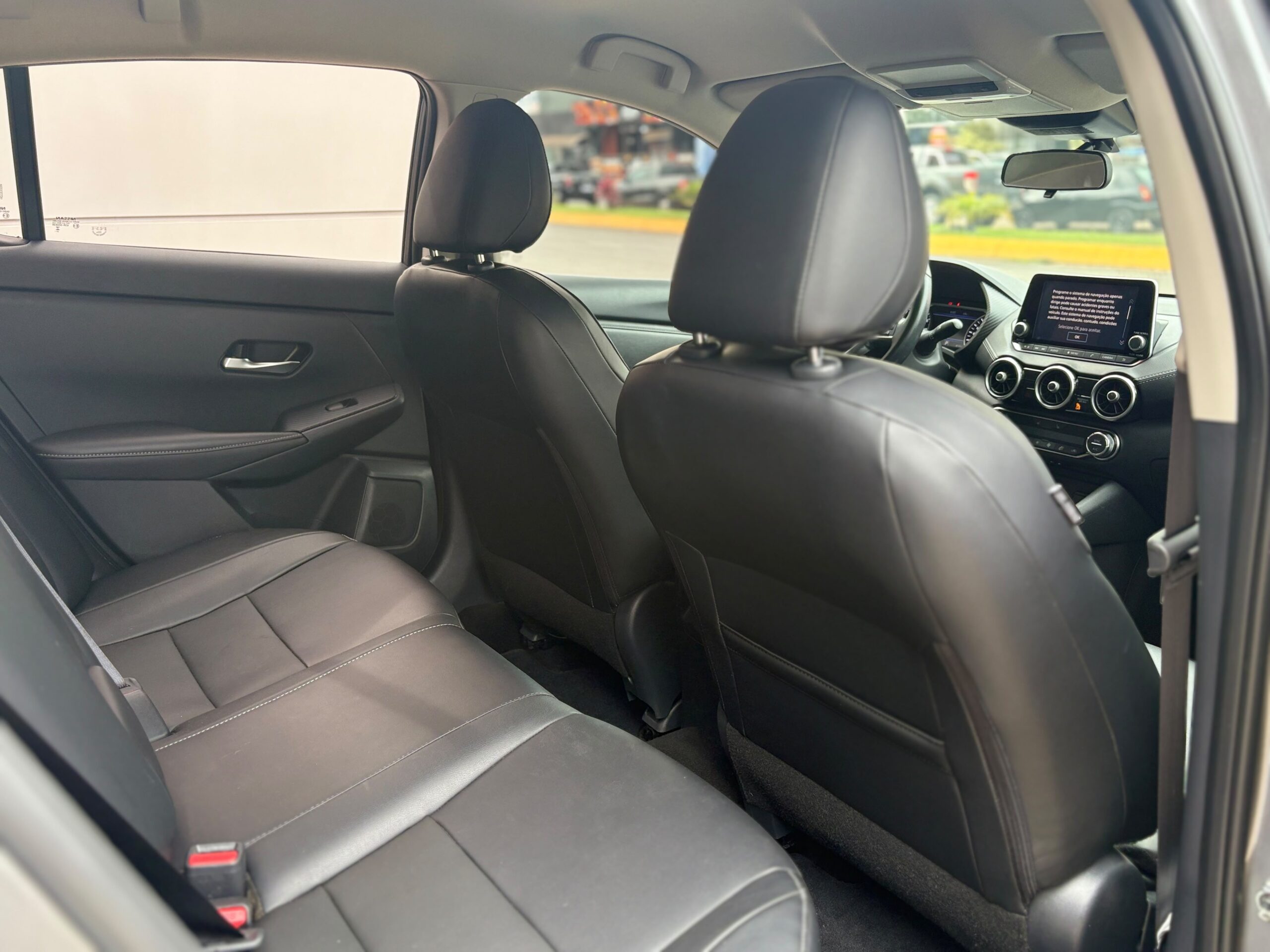 Nissan Sentra - 2.0 16V GASOLINA ADVANCE XTRONIC