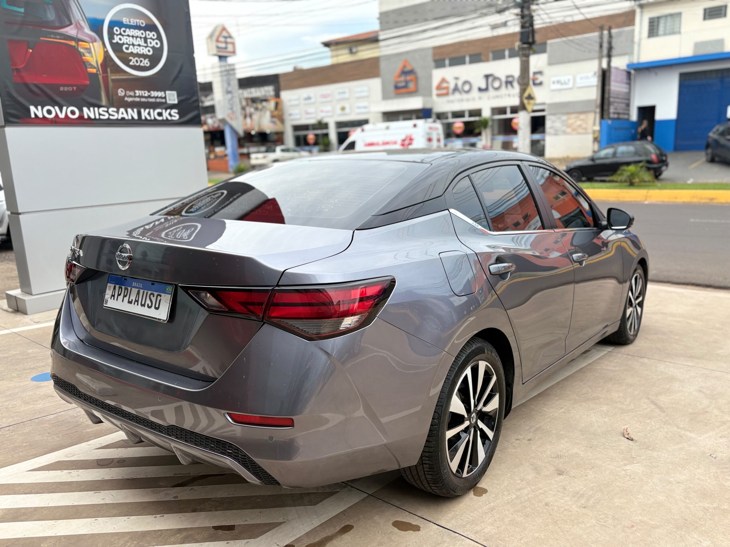 Nissan Sentra - 2.0 16V GASOLINA ADVANCE XTRONIC