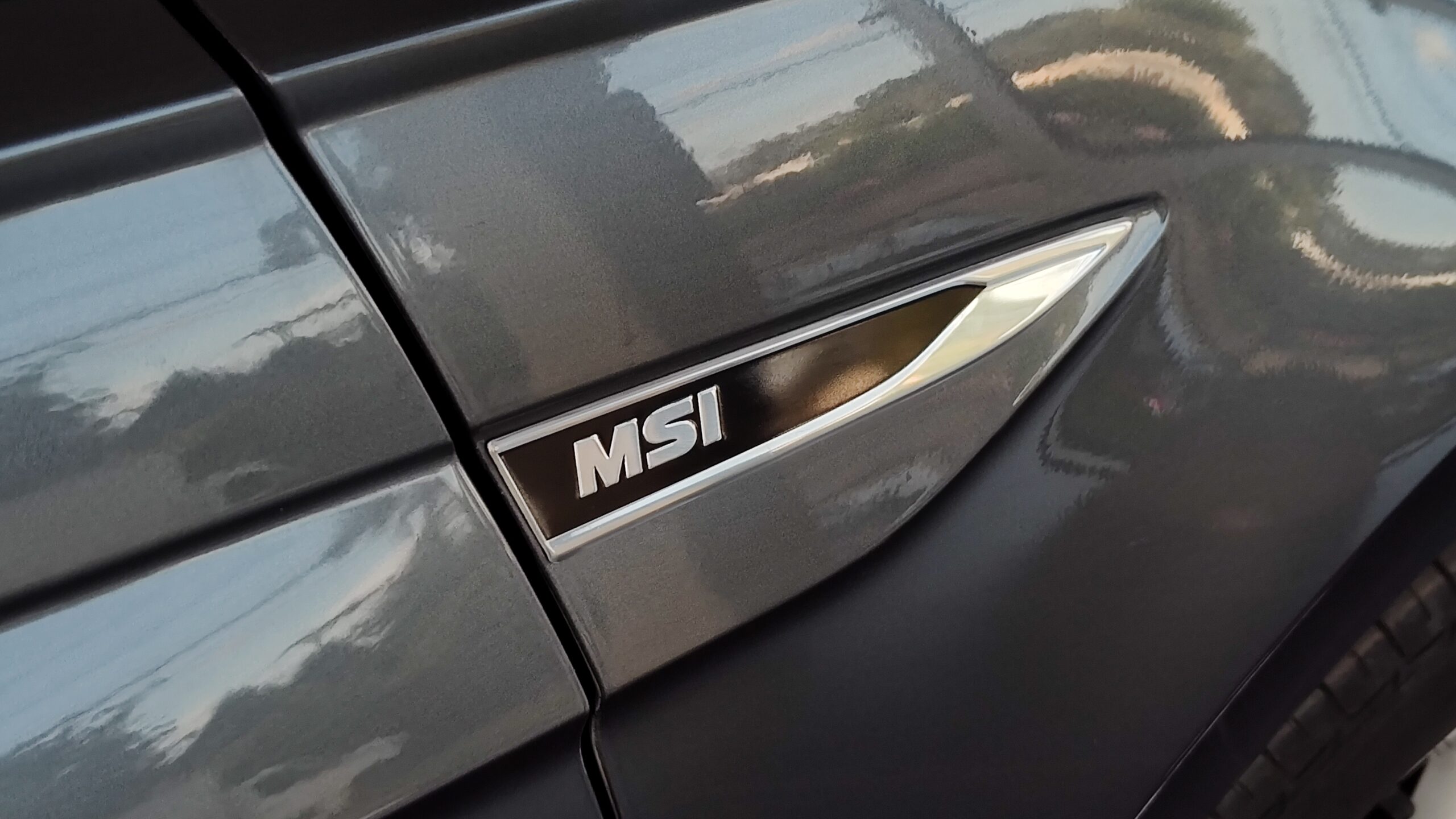Volkswagen Polo - 1.6 MSI TOTAL FLEX MANUAL