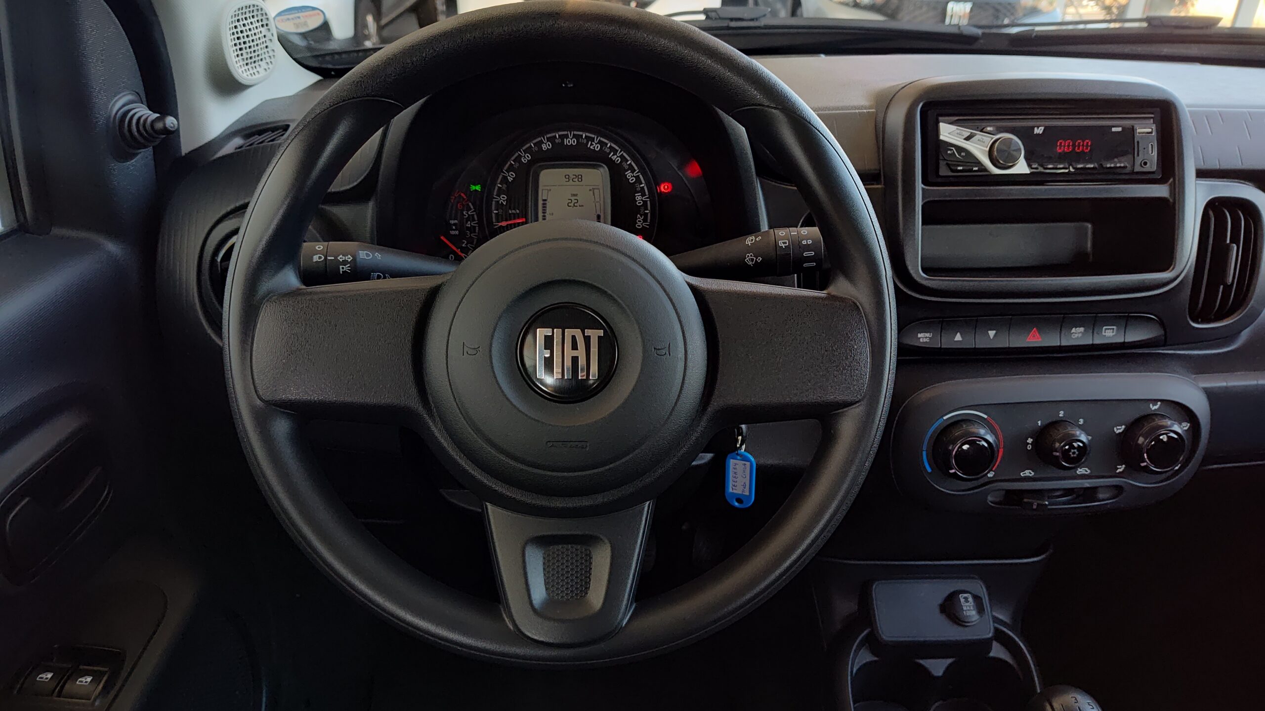 Fiat Mobi - 1.0 EVO FLEX LIKE. MANUAL