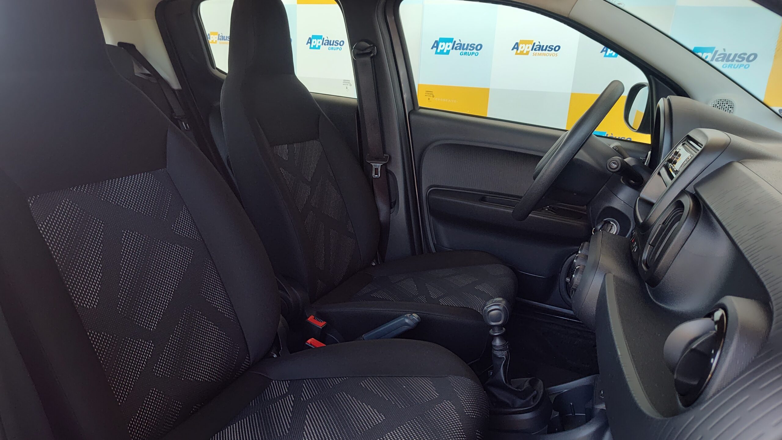 Fiat Mobi - 1.0 EVO FLEX LIKE. MANUAL