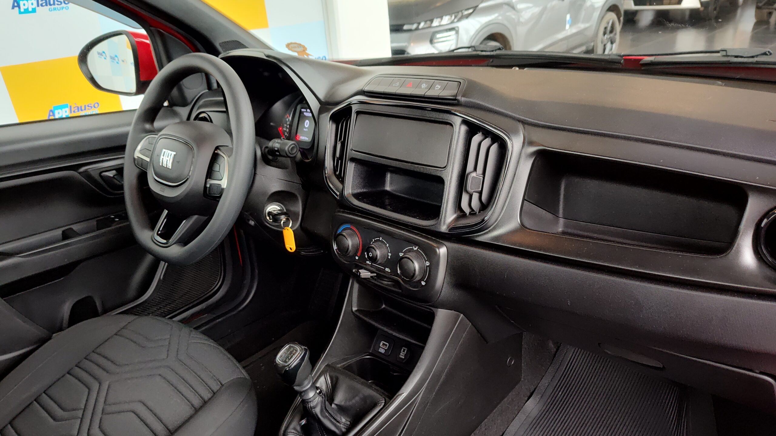 Fiat Strada - 1.3 FIREFLY FLEX FREEDOM CS MANUAL