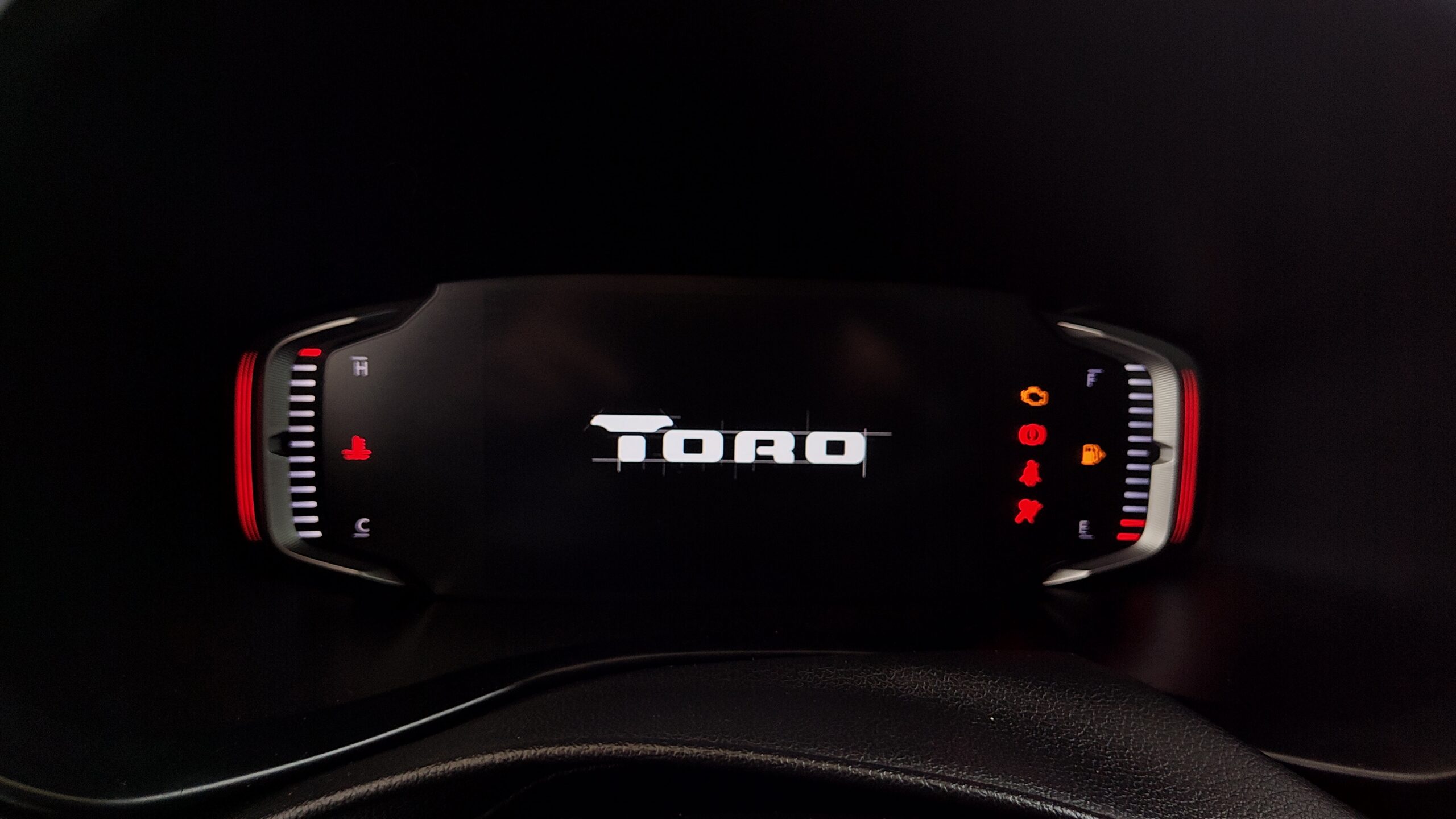 Fiat Toro - 1.3 TURBO 270 FLEX FREEDOM AT6