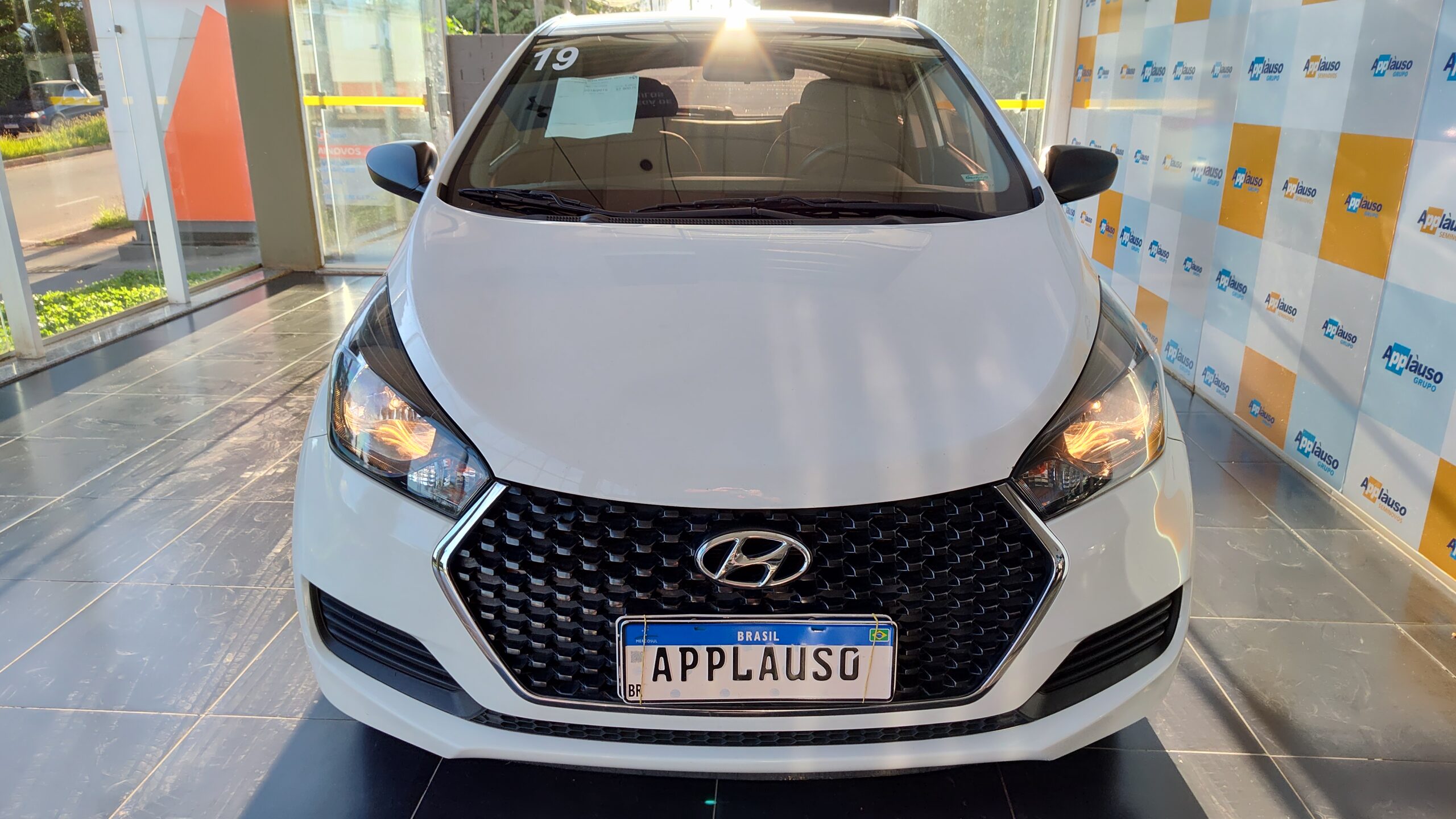 Hyundai Hb20 - 1.0 UNIQUE 12V FLEX 4P MANUAL