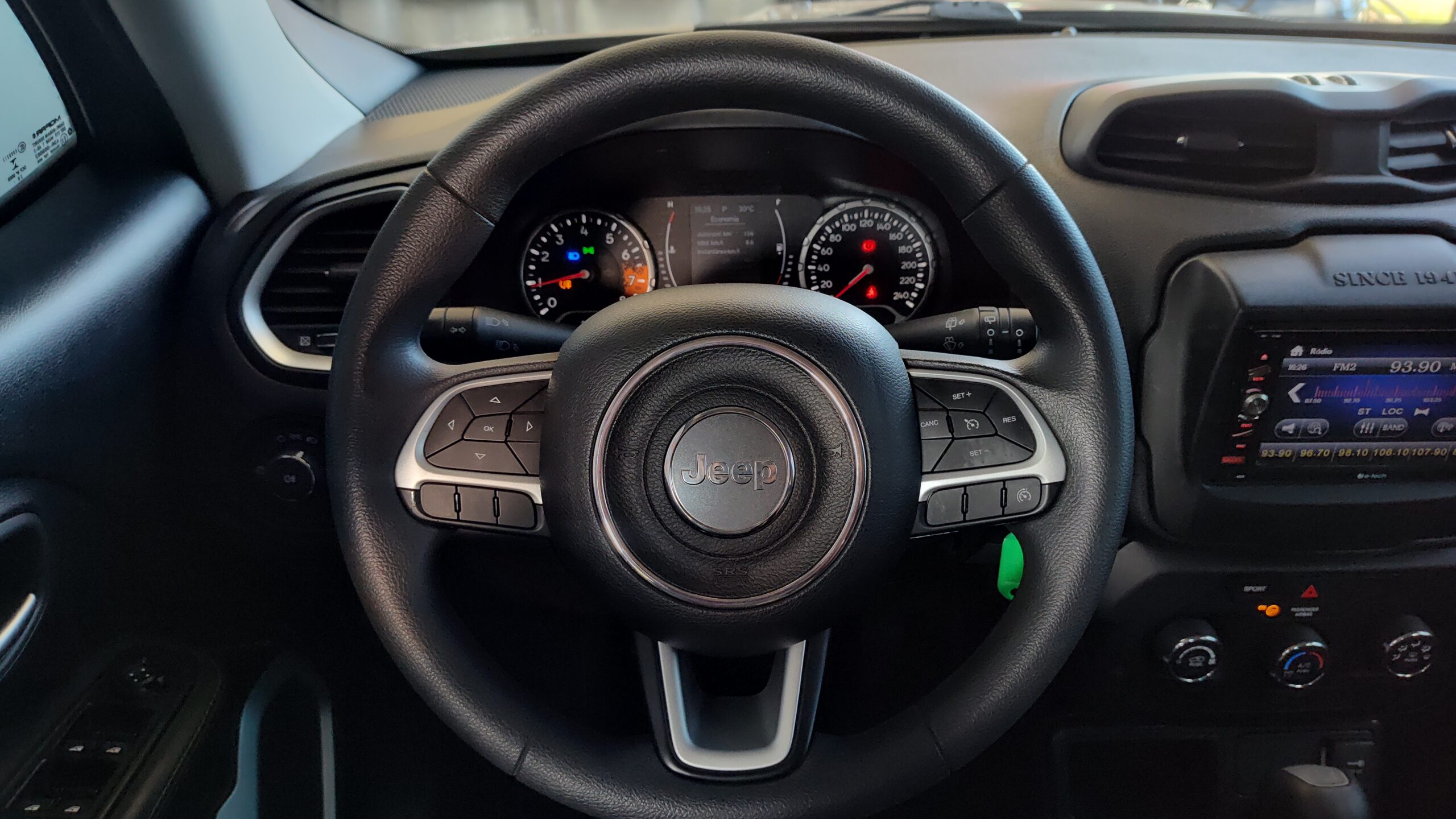Jeep Renegade - 1.8 16V FLEX 4P AUTOMÁTICO