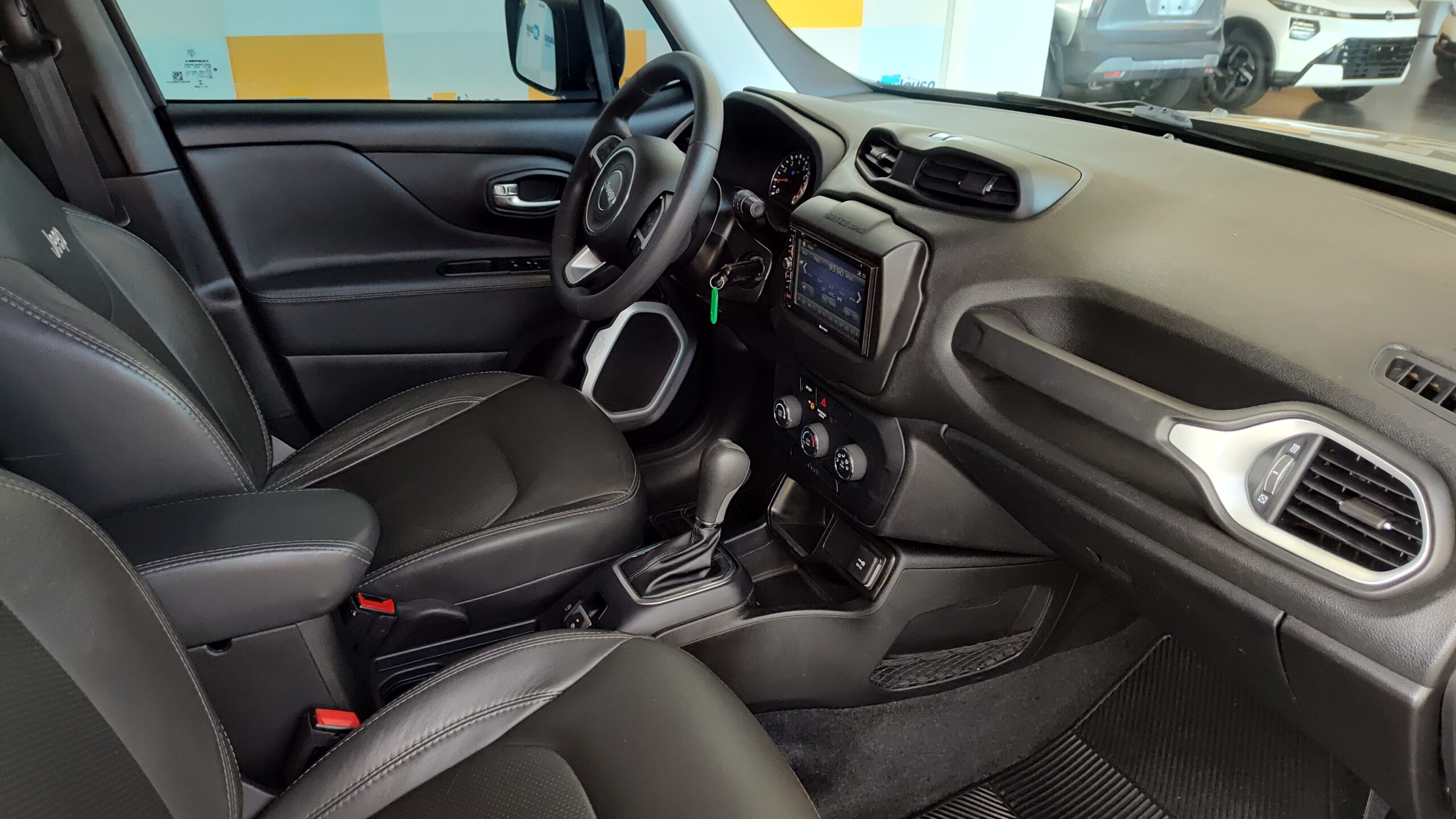 Jeep Renegade - 1.8 16V FLEX 4P AUTOMÁTICO
