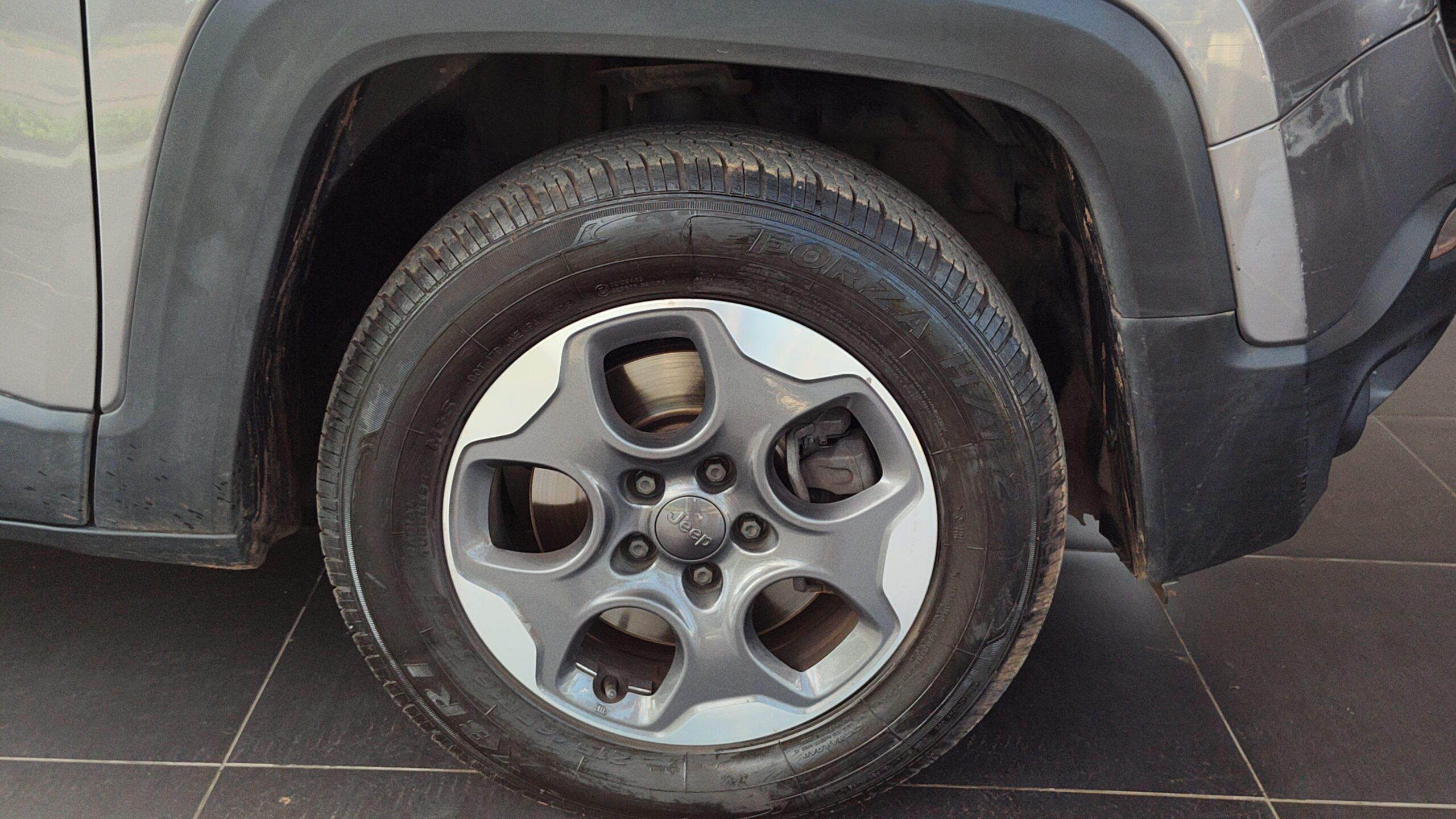 Jeep Renegade - 1.8 16V FLEX 4P AUTOMÁTICO