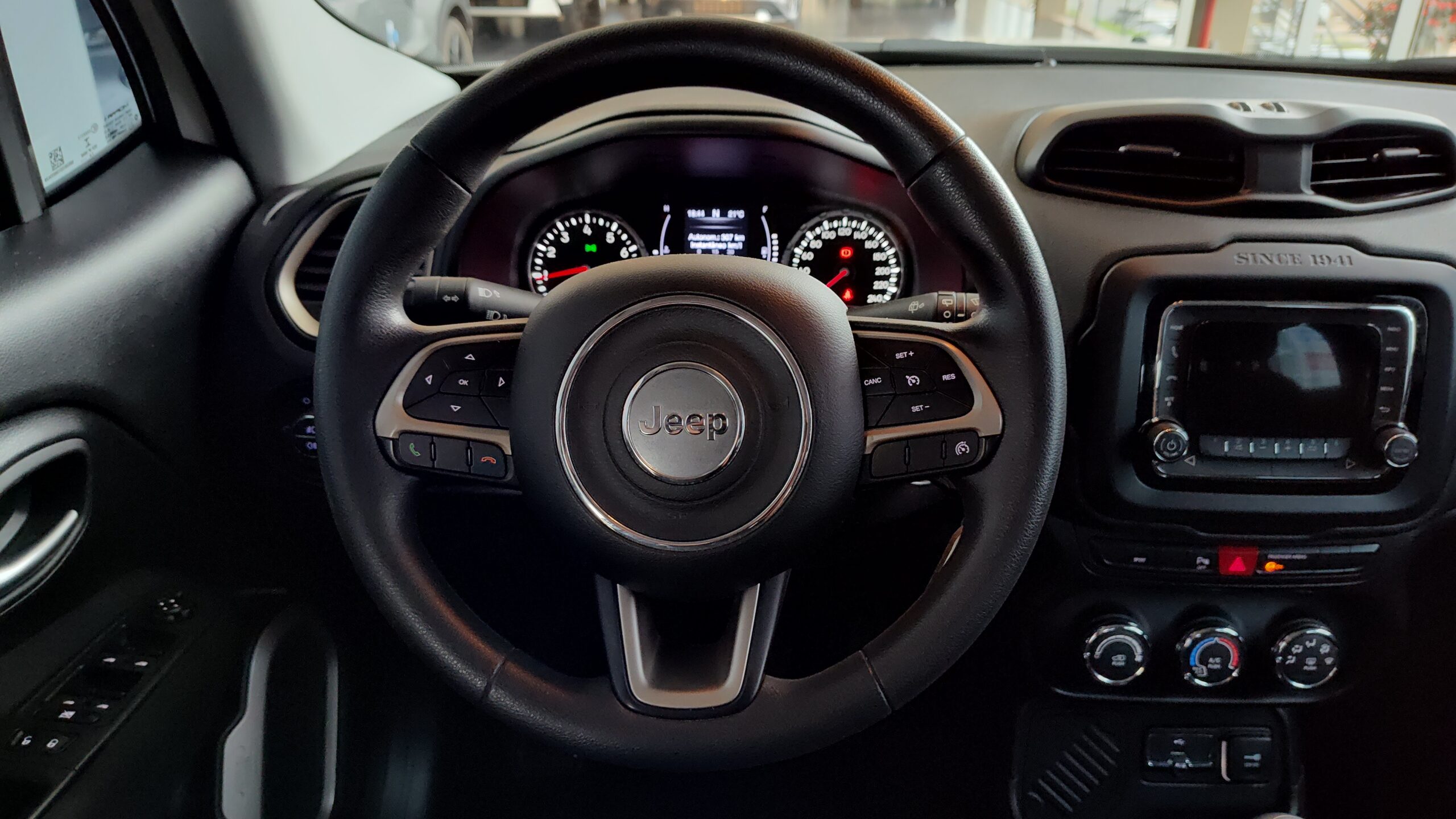 Jeep Renegade - 1.8 16V FLEX SPORT 4P MANUAL