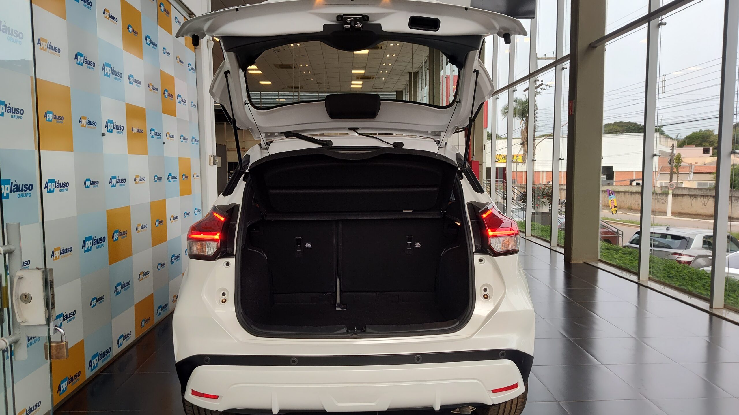 Nissan Kicks - 1.6 16V FLEXSTART ADVANCE XTRONIC