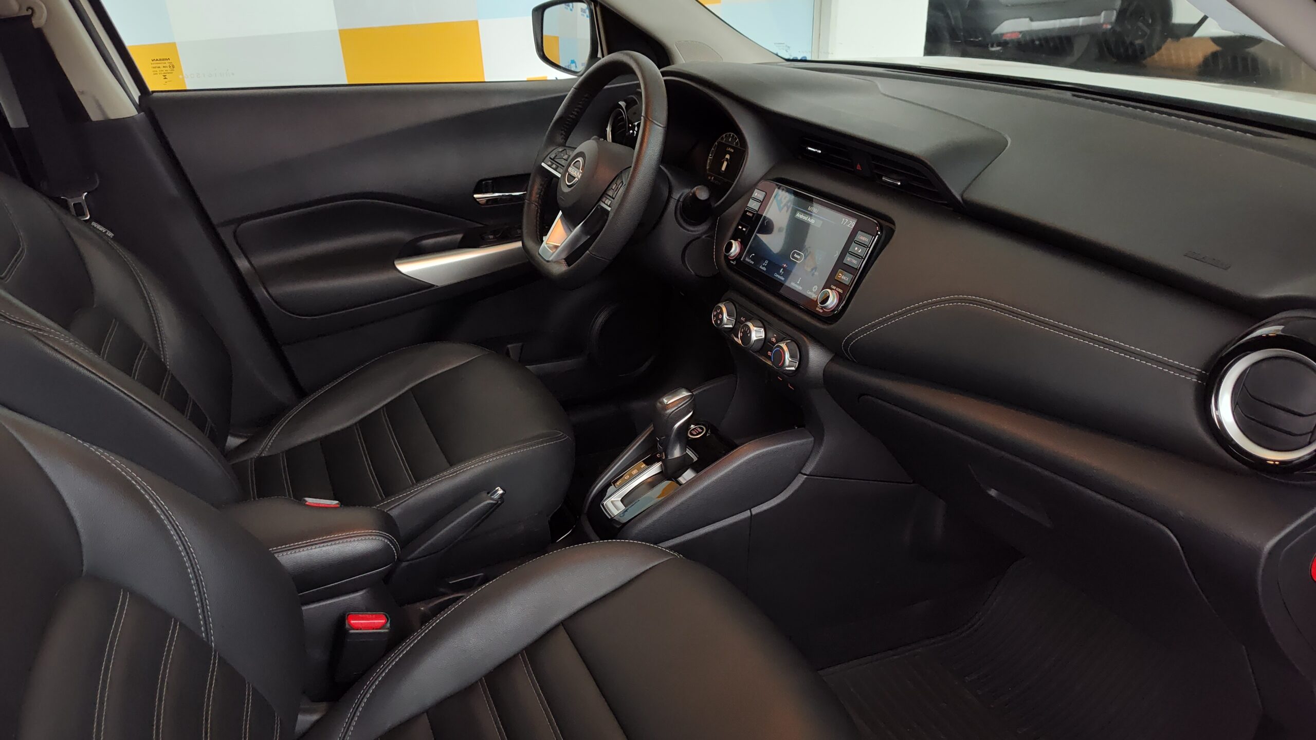 Nissan Kicks - 1.6 16V FLEXSTART ADVANCE XTRONIC