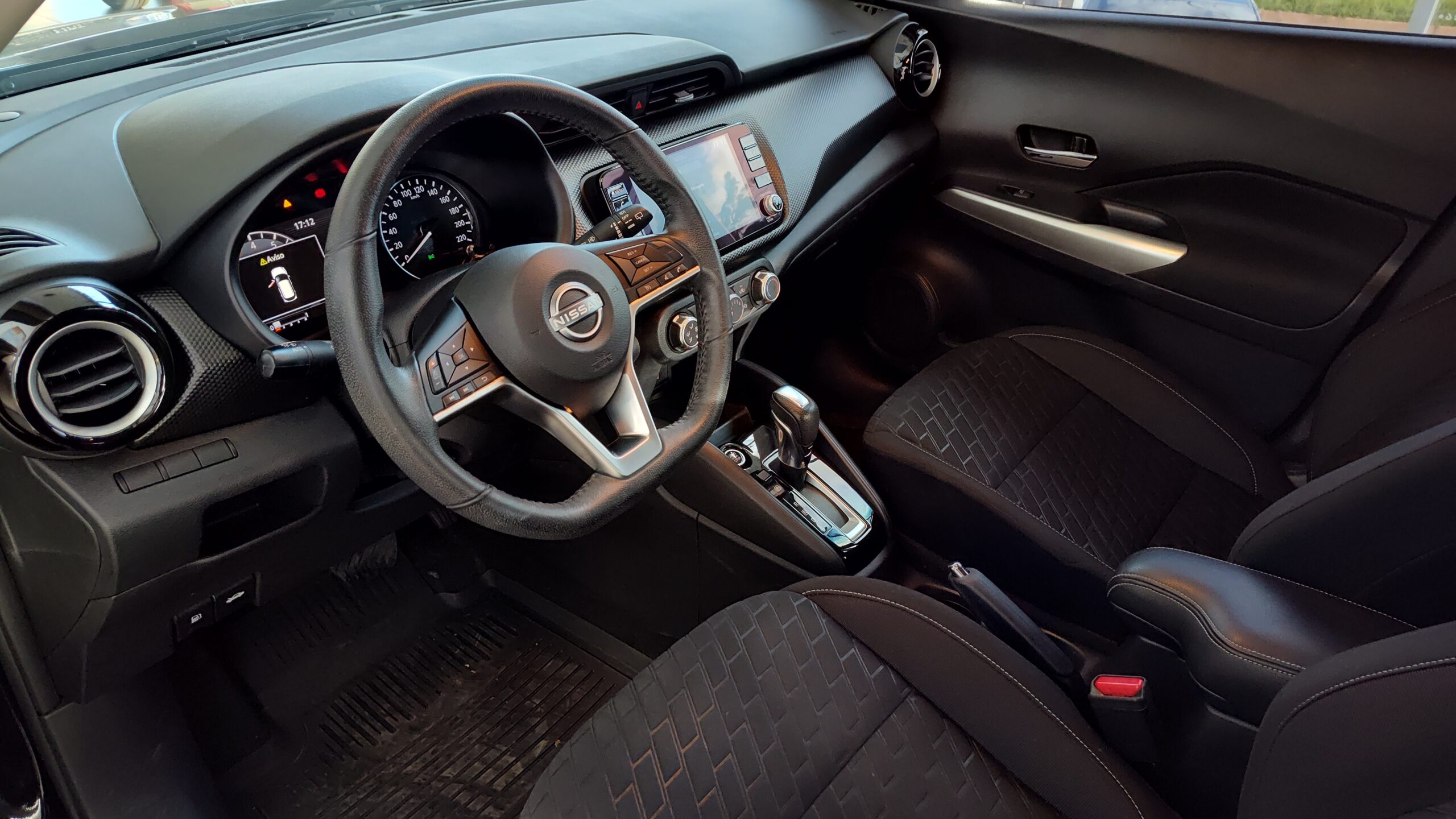 Nissan Kicks - 1.6 16V FLEXSTART ADVANCE XTRONIC