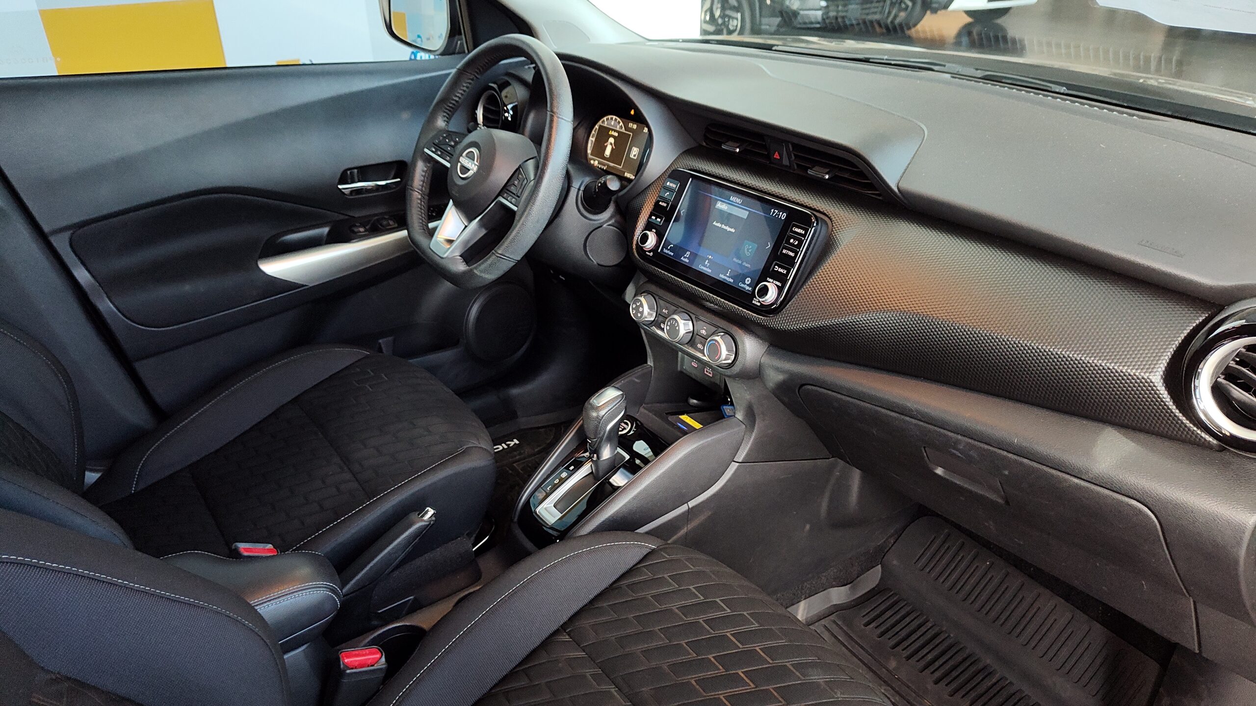 Nissan Kicks - 1.6 16V FLEXSTART ADVANCE XTRONIC