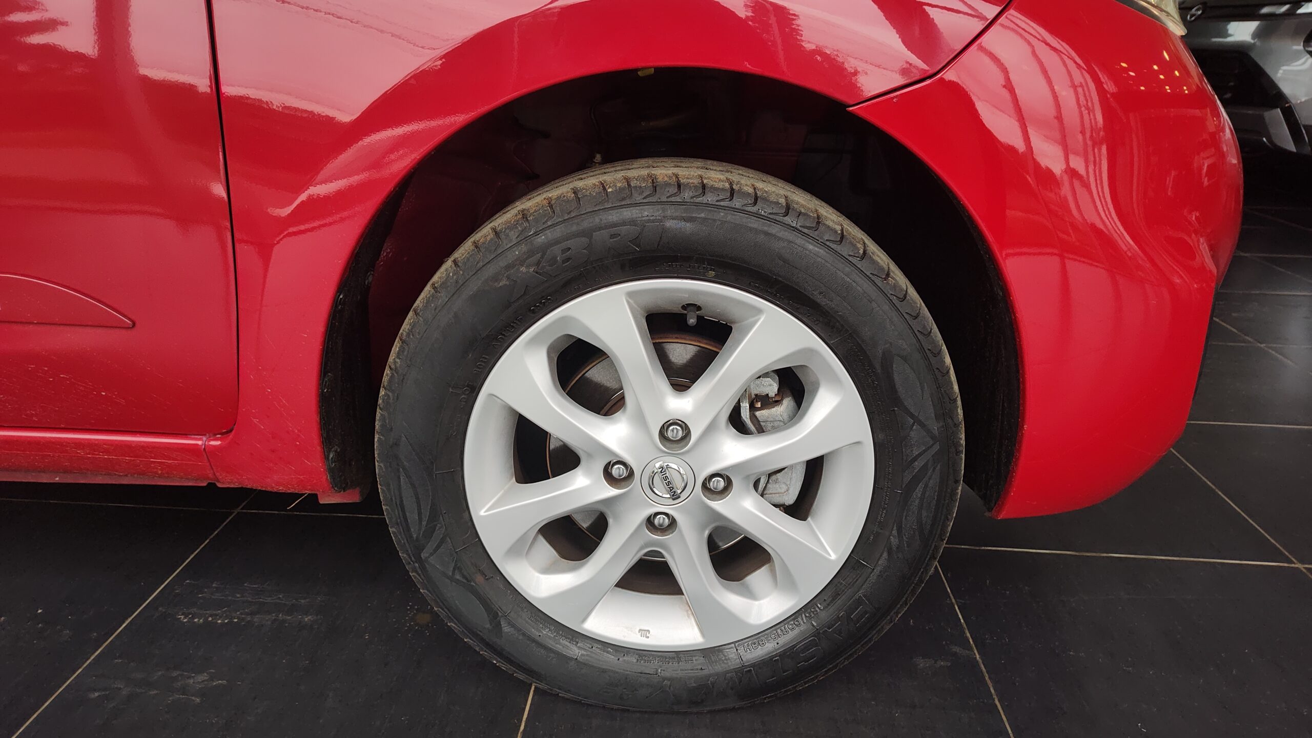 Nissan March - 1.0 SV 12V FLEX 4P MANUAL