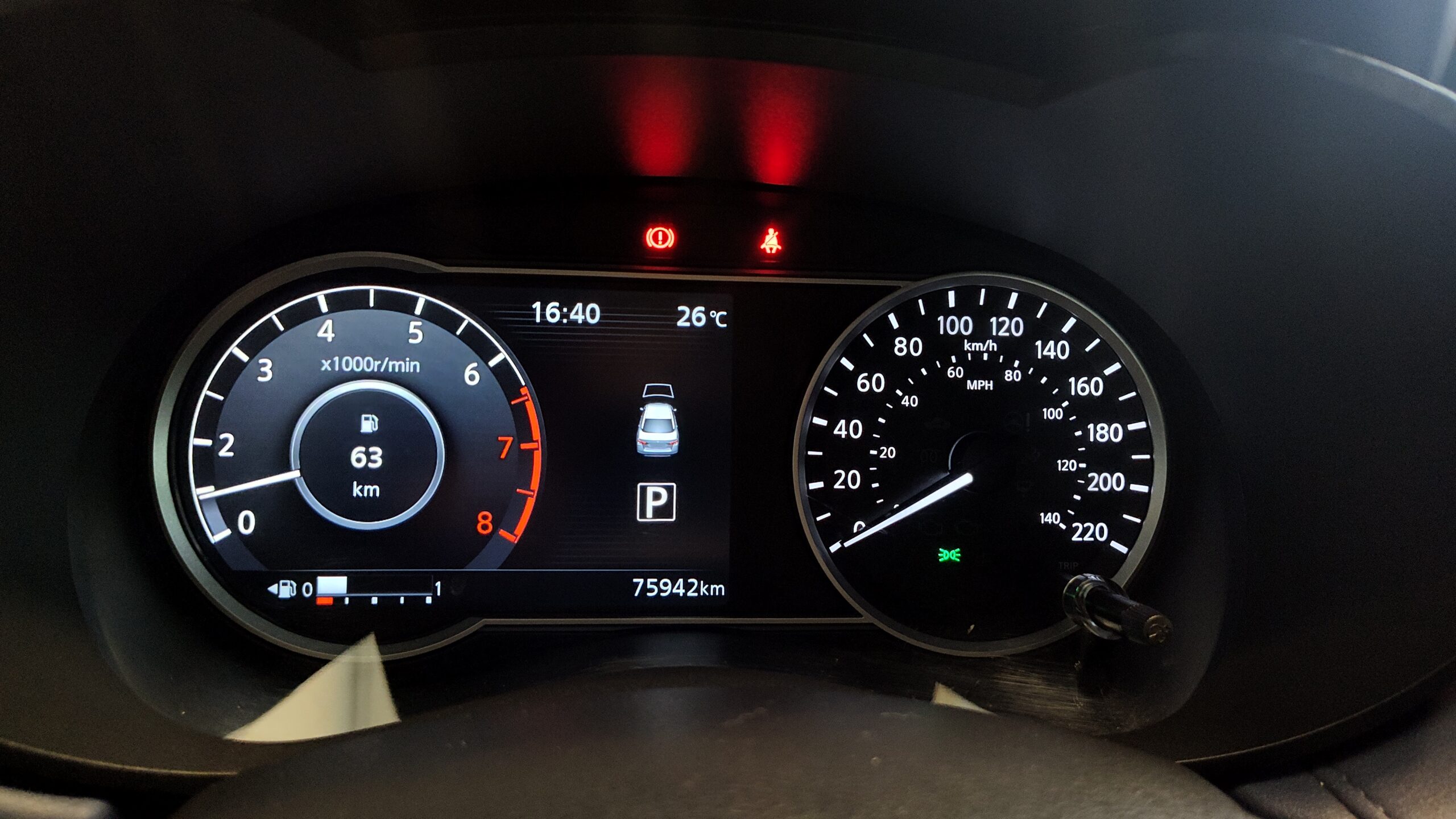 Nissan Versa - 1.6 16V FLEX ADVANCE XTRONIC