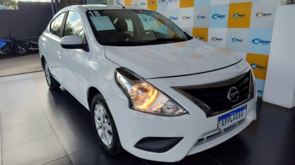 Nissan Versa – 1.6 16V FLEX SV 4P XTRONIC