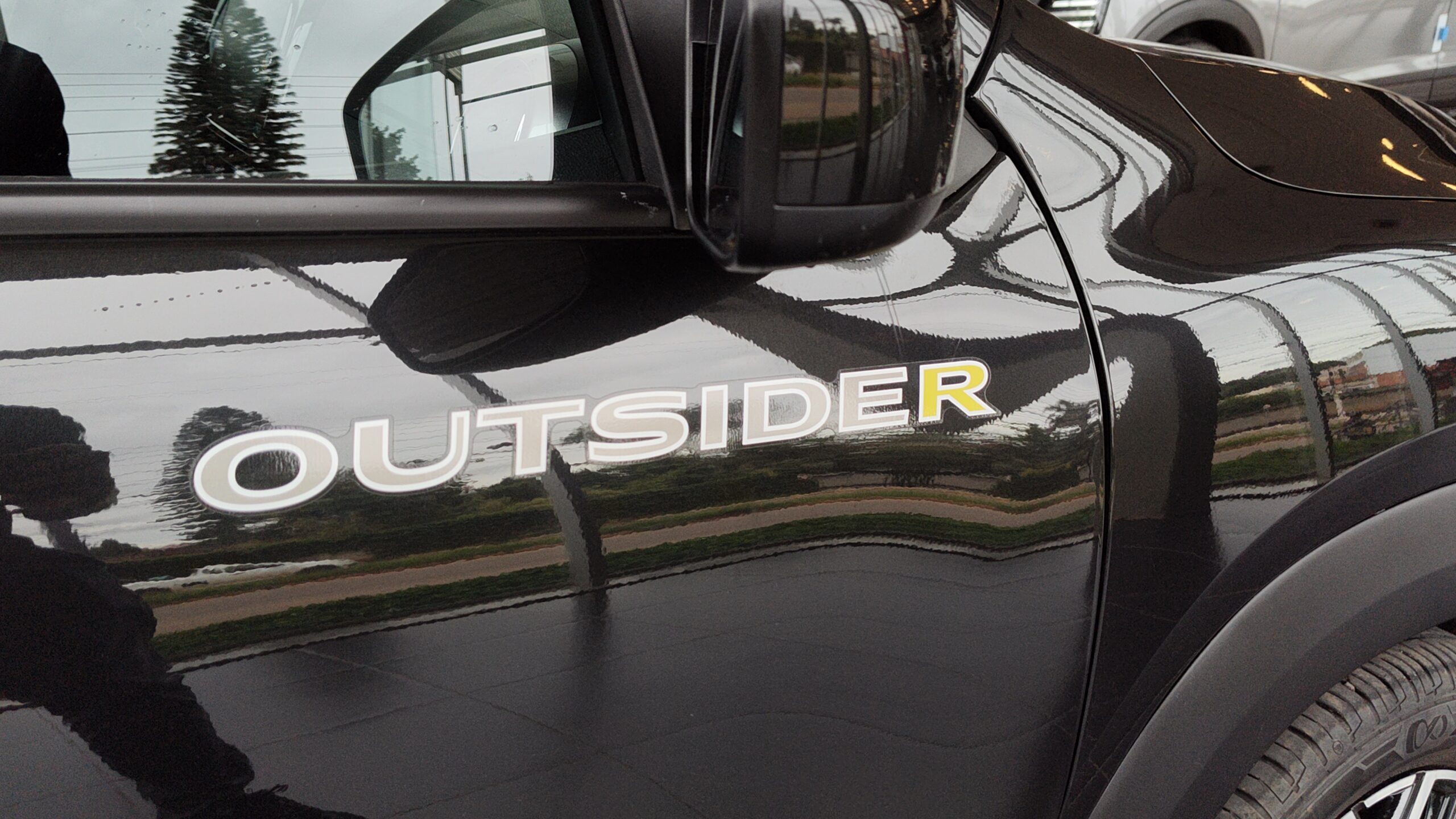 Renault Kwid - 1.0 12V SCE FLEX OUTSIDER MANUAL
