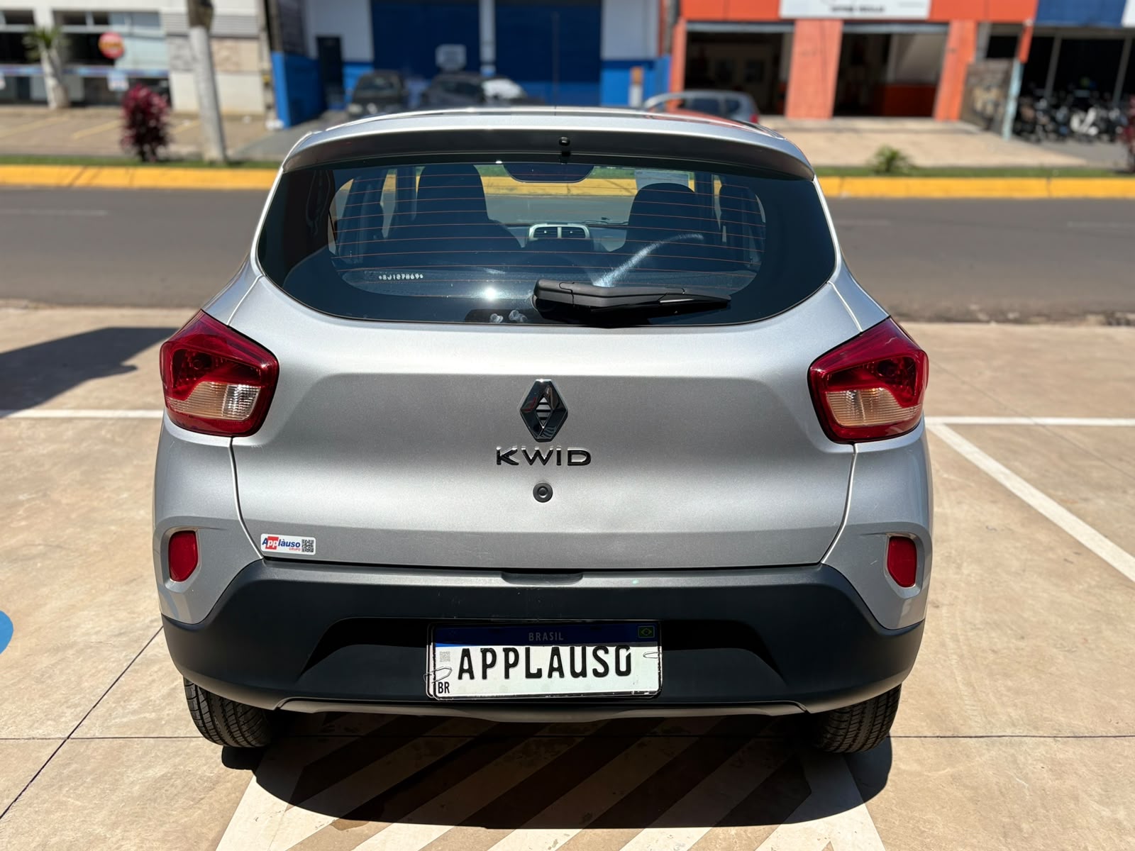 Renault Kwid - 1.0 12V SCE FLEX ZEN MANUAL