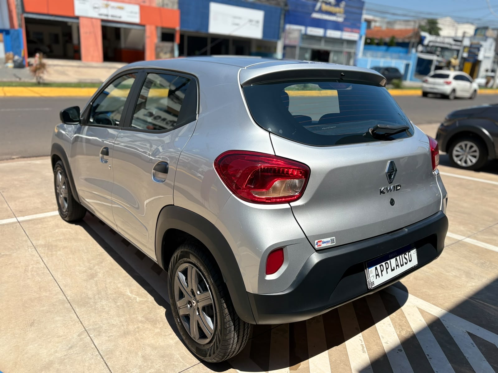 Renault Kwid - 1.0 12V SCE FLEX ZEN MANUAL