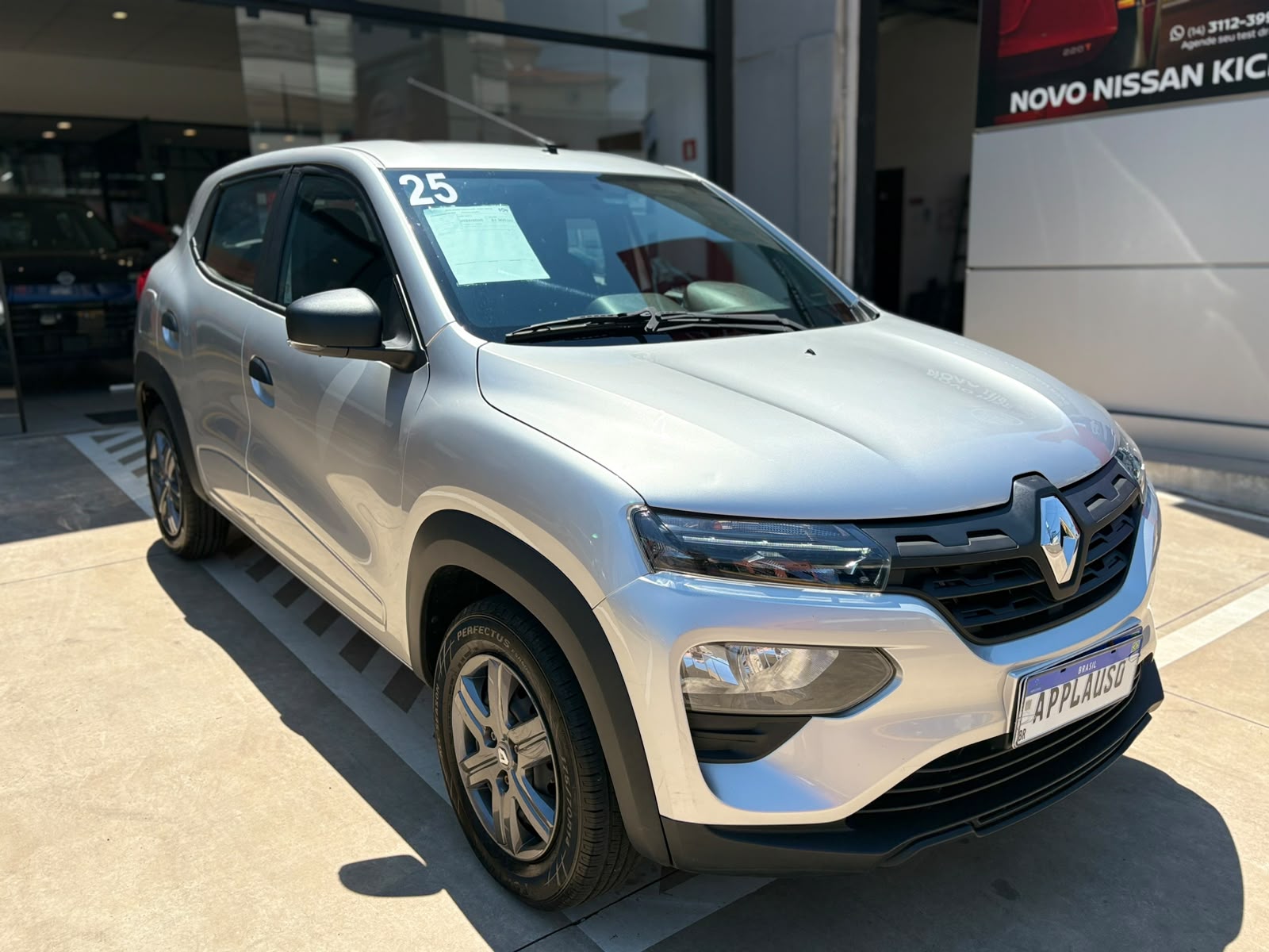Renault Kwid - 1.0 12V SCE FLEX ZEN MANUAL