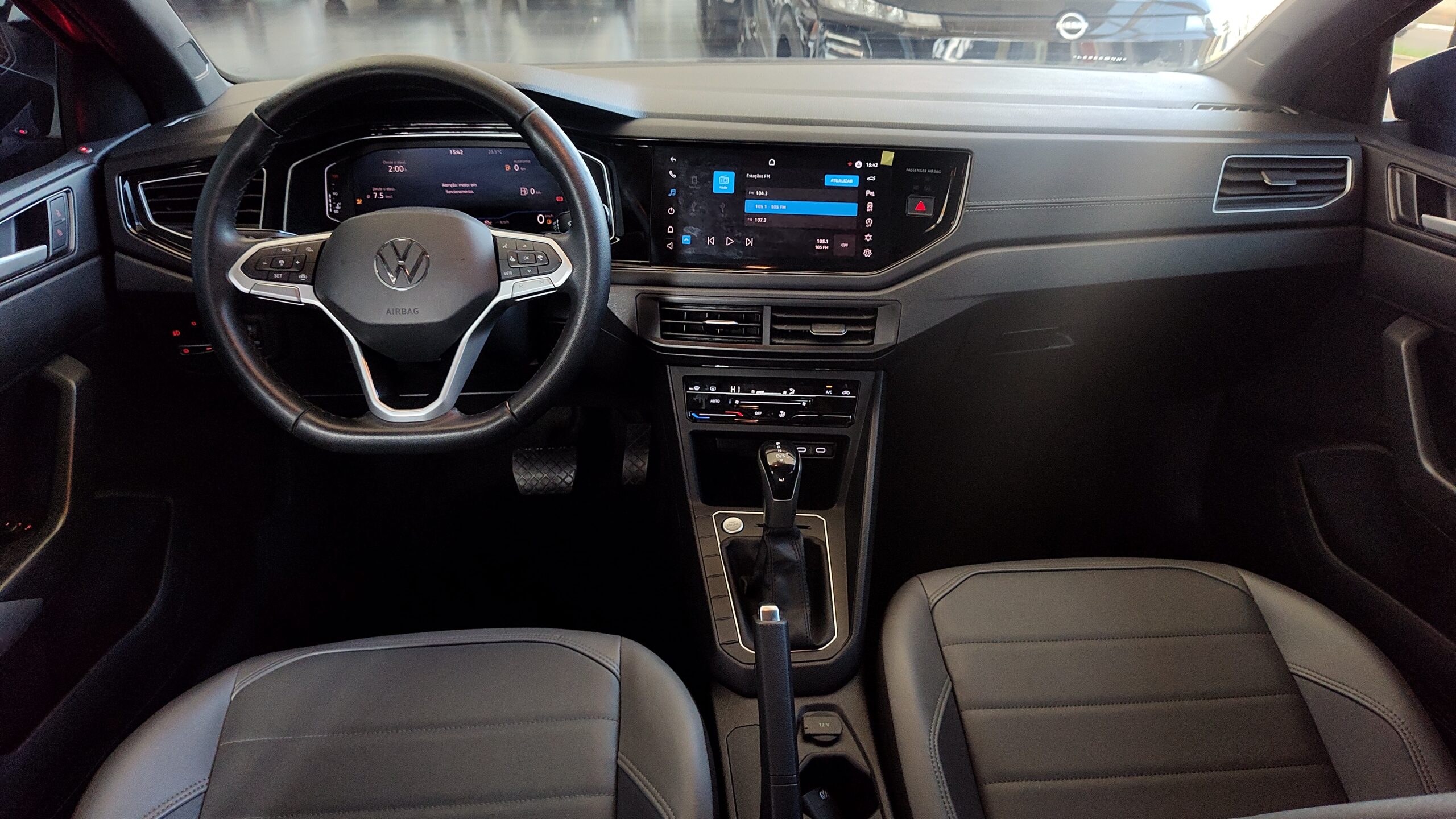 Volkswagen Nivus - 1.0 200 TSI TOTAL FLEX HIGHLINE AUTOMÁTICO